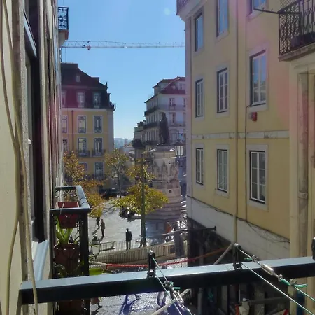 Bairro Alto Chiado 아파트